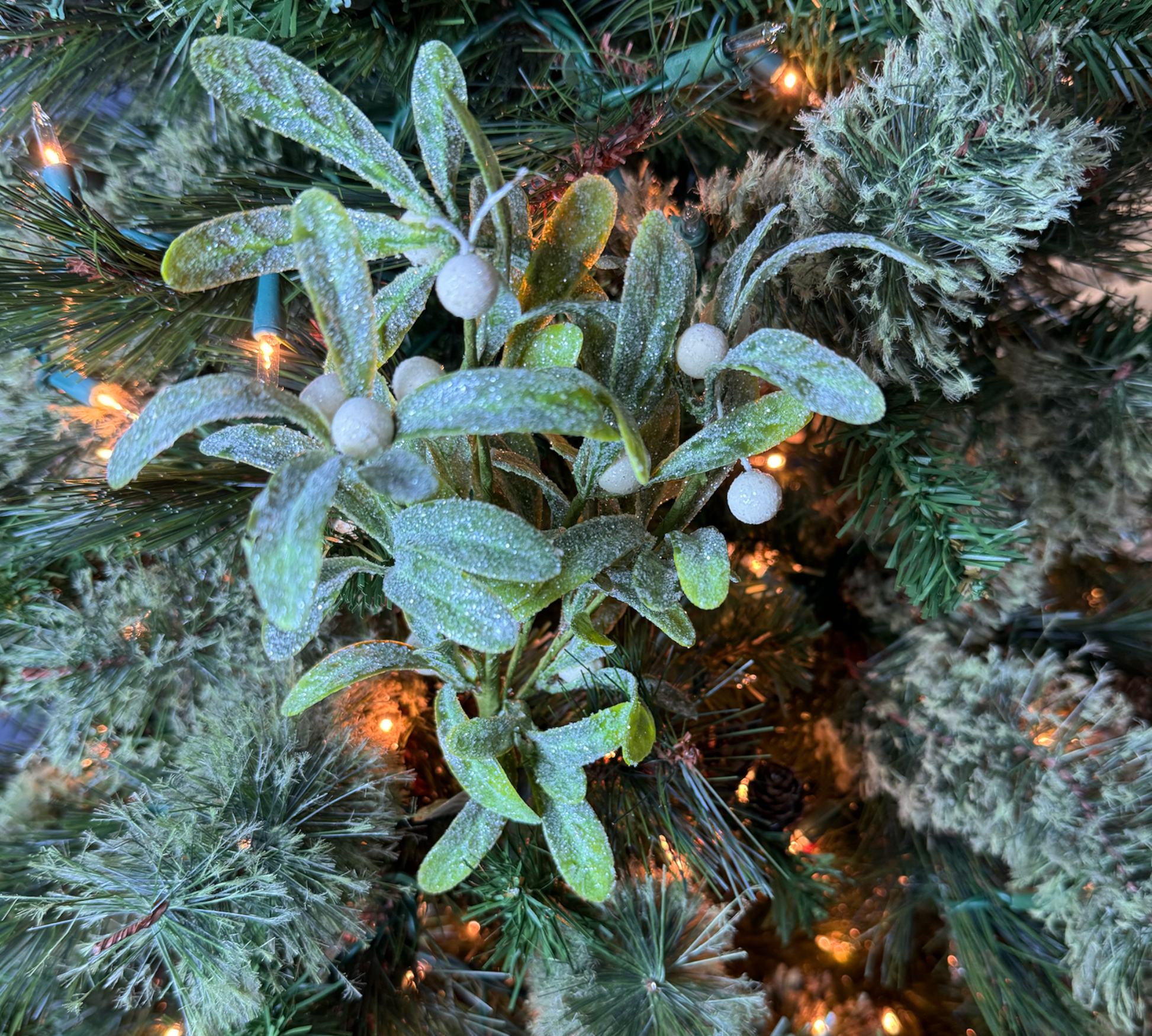 Frosted Mistletoe Berry Pick - The Sandy Santa