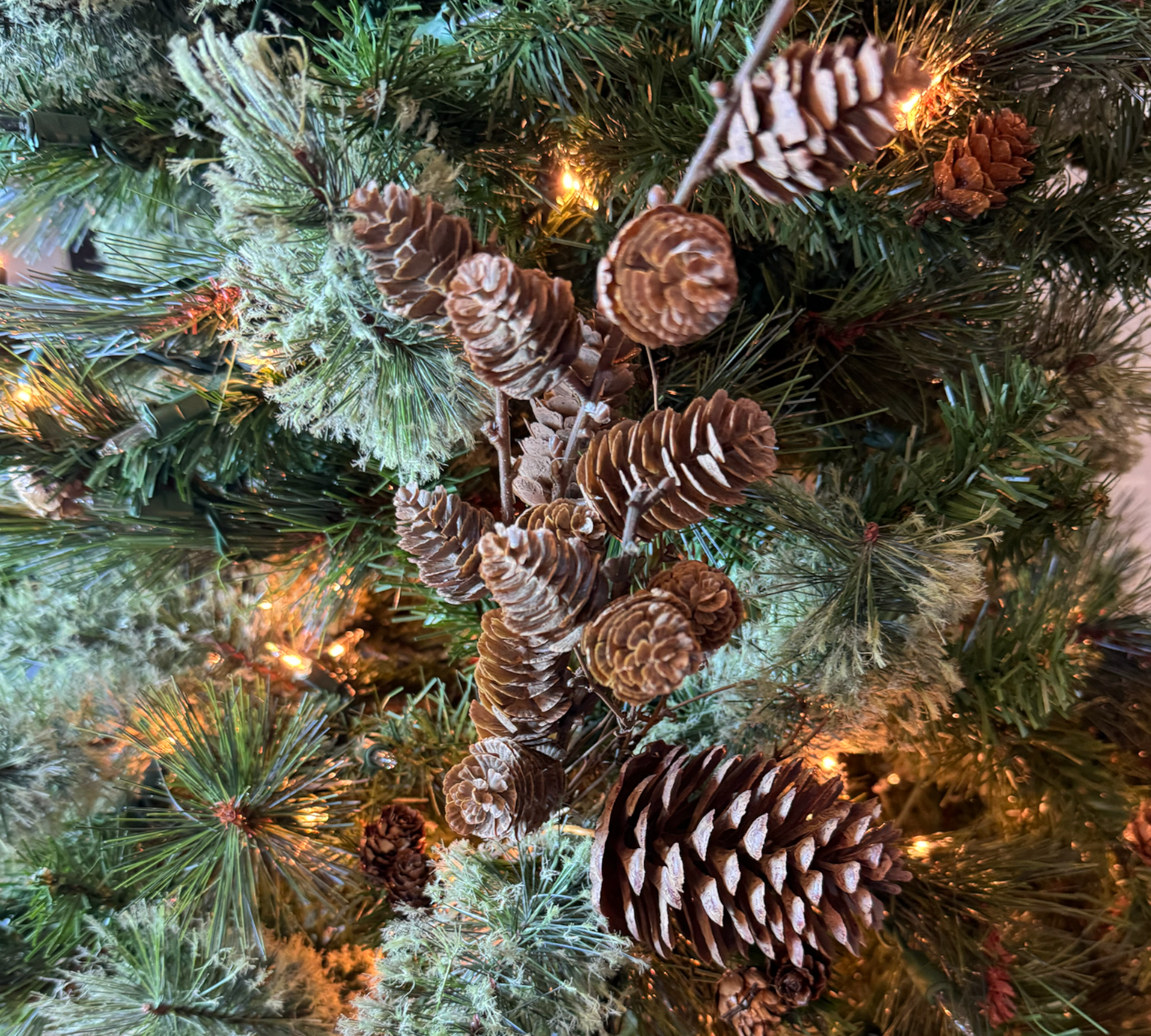 Natural Look Mix Cone Twig Pick - The Sandy Santa