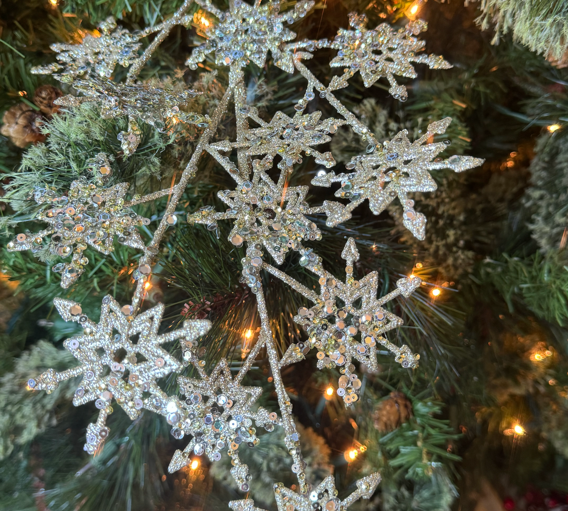 Sequin Snowflake Spray - The Sandy Santa
