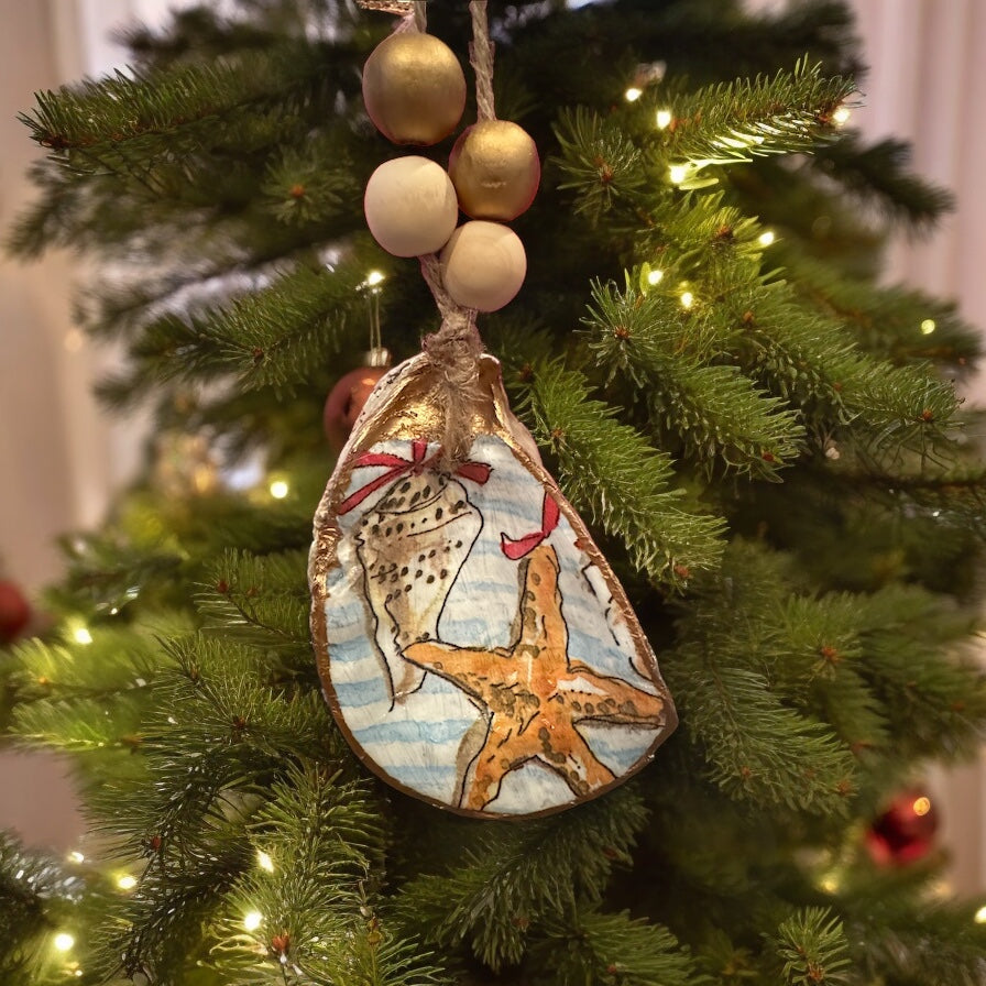 Coastal Christmas Delights - Starfish/Cone - The Sandy Santa