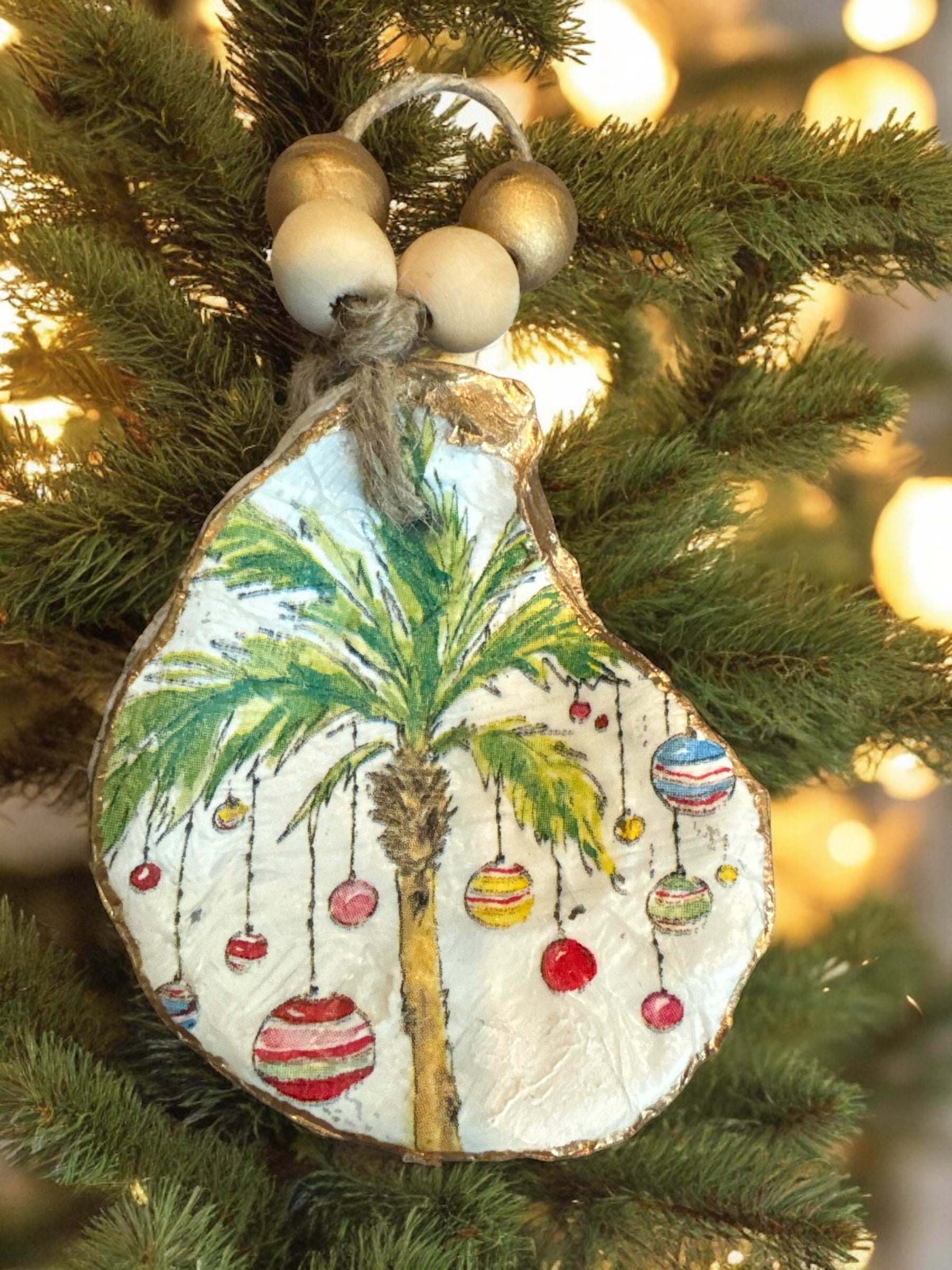 Tropical Tidings - big palm tree - The Sandy Santa