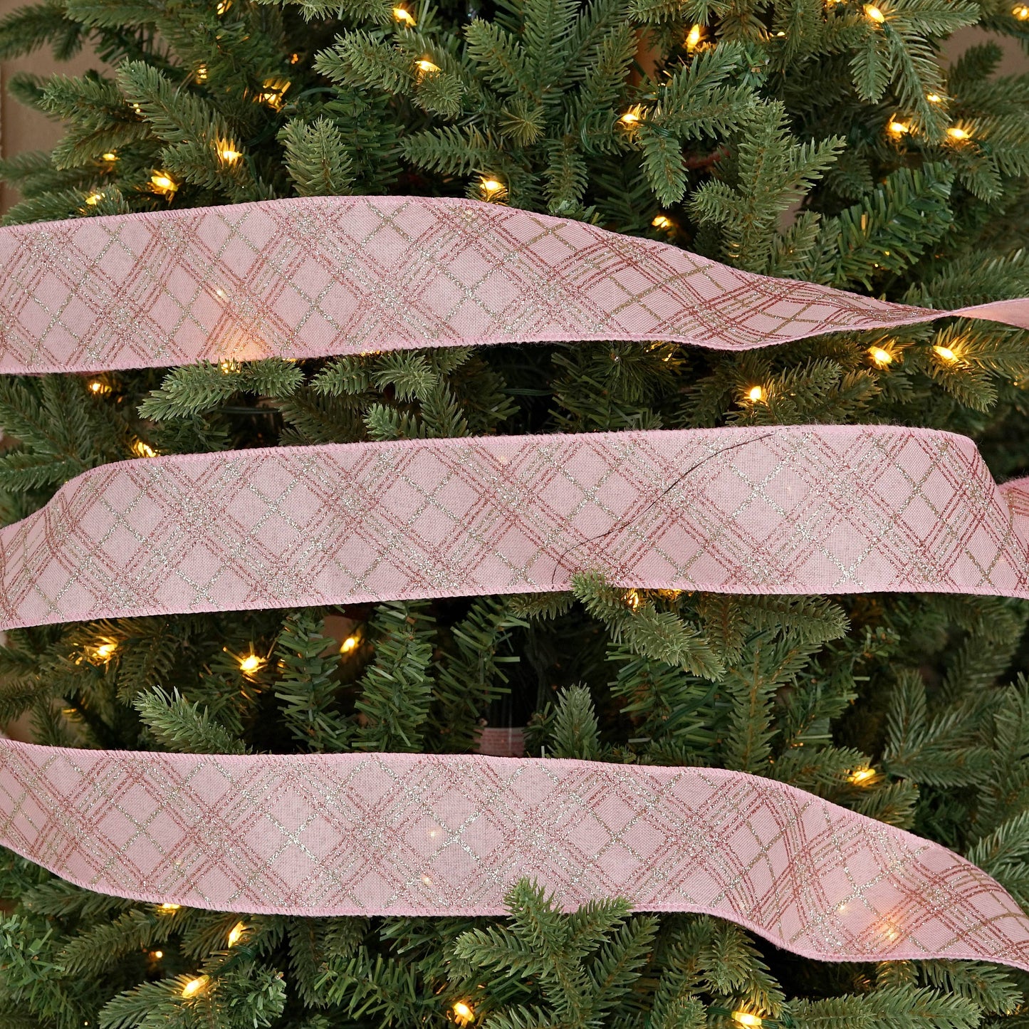 Wired Rose and Silver Checkers - The Sandy Santa