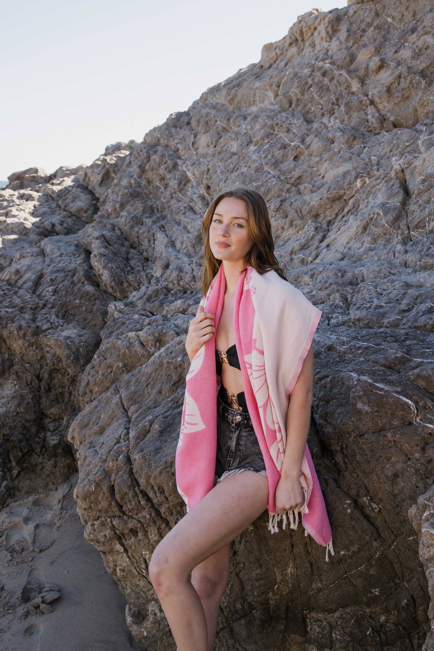 Hibiscus Organic Turkish Towel in Pink - The Sandy Santa