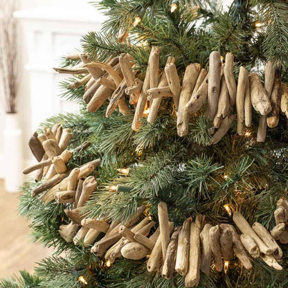 Natural Rustic Driftwood Coastal Garland - The Sandy Santa